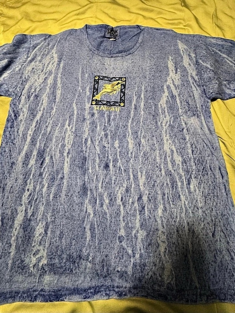 Vintage Guava Beach Hawaii Dolphin Embroidered T-Shirt XL Made USA